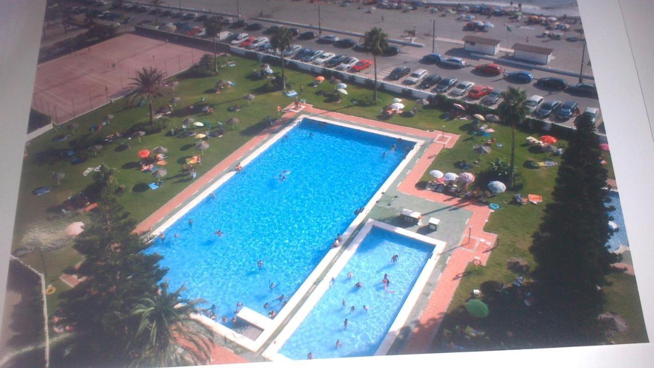 Un Barco En Tierra Apartment ซาโลเบรญา ภายนอก รูปภาพ